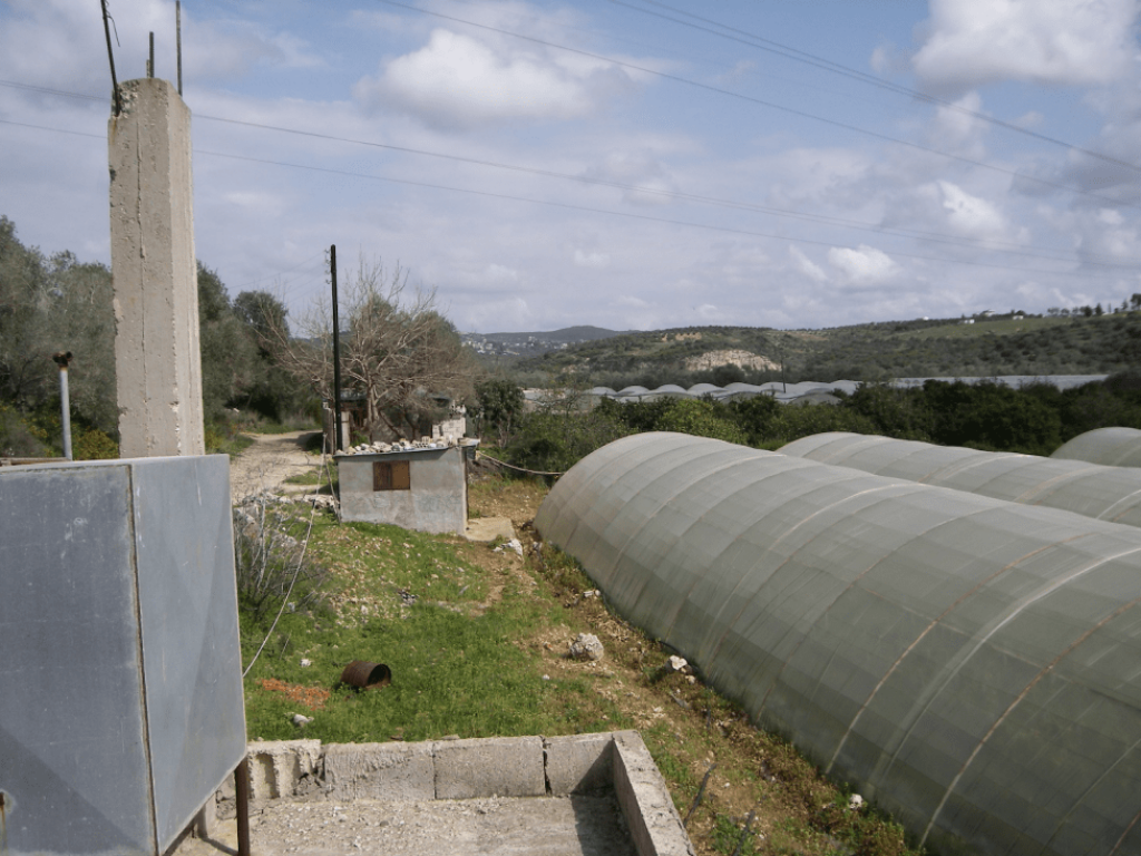 Greenhouses, Rif Tartous, 2009 (Sarkis)
